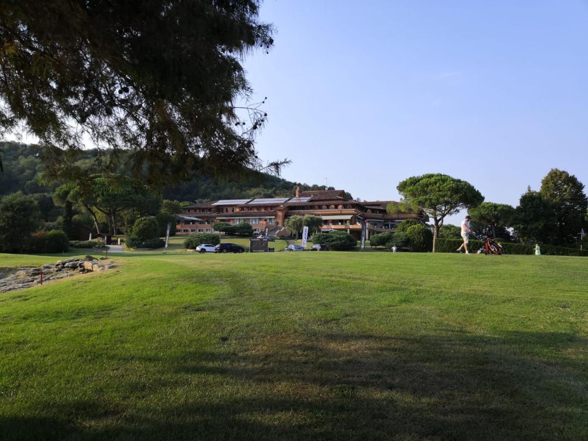 Golf Club Padova - Relais Graya Hotel Galzignano Terme Exterior photo