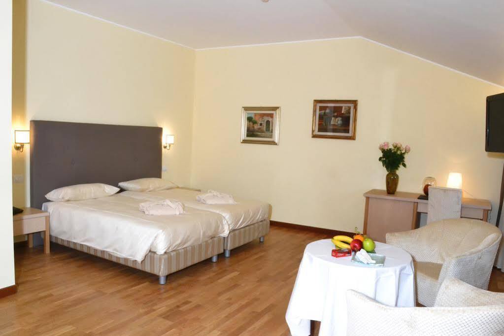 Golf Club Padova - Relais Graya Hotel Galzignano Terme Exterior photo